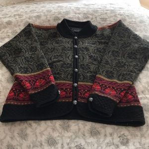 Woman’s Dale sweater